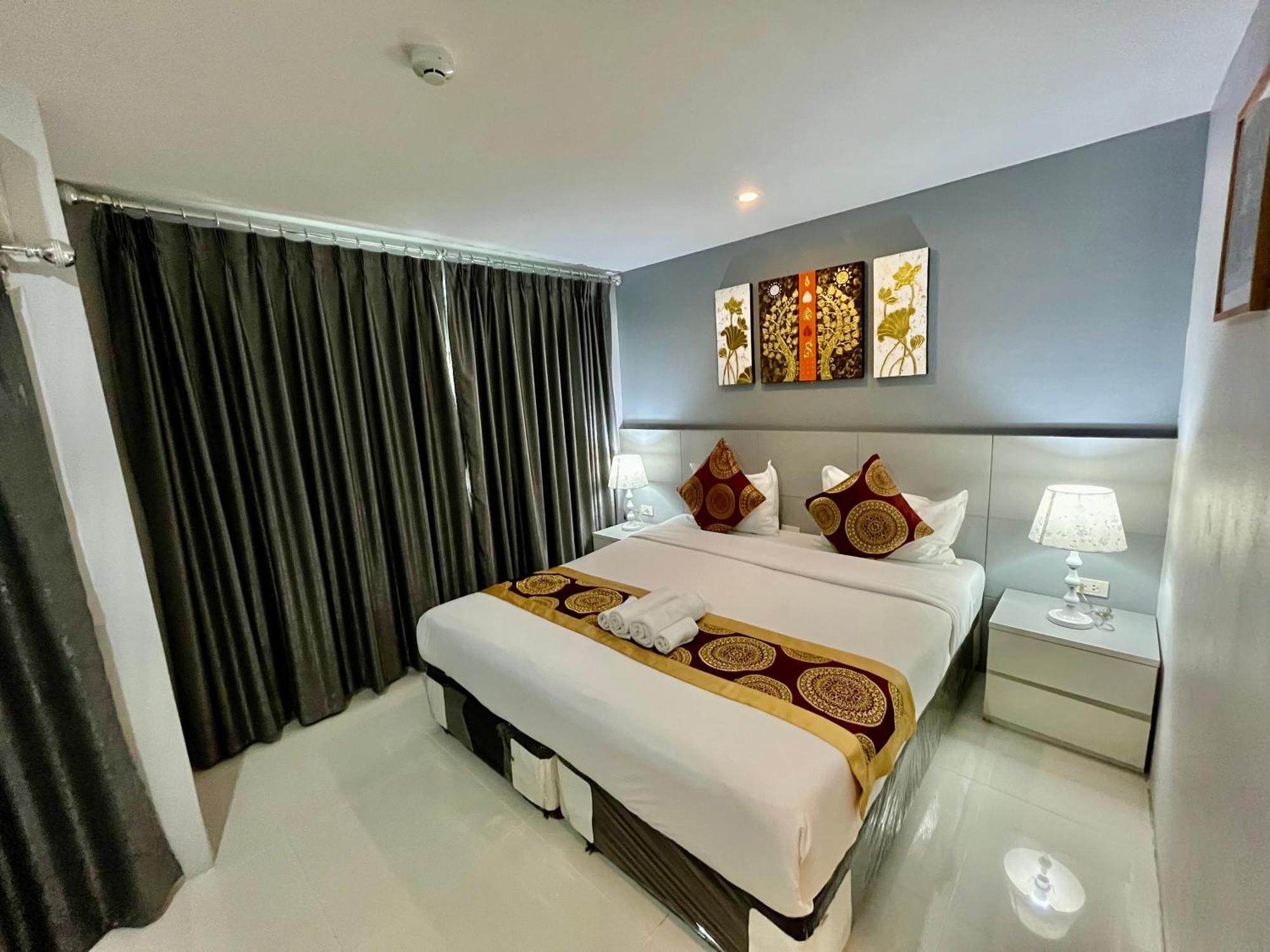 Top High Airport Link Hotel, Bangkok Extérieur photo